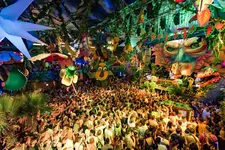 ELROW-IBIZA-SAMBODROMODOBRASIL-PABLODASS-HIGHRES-0024.webp